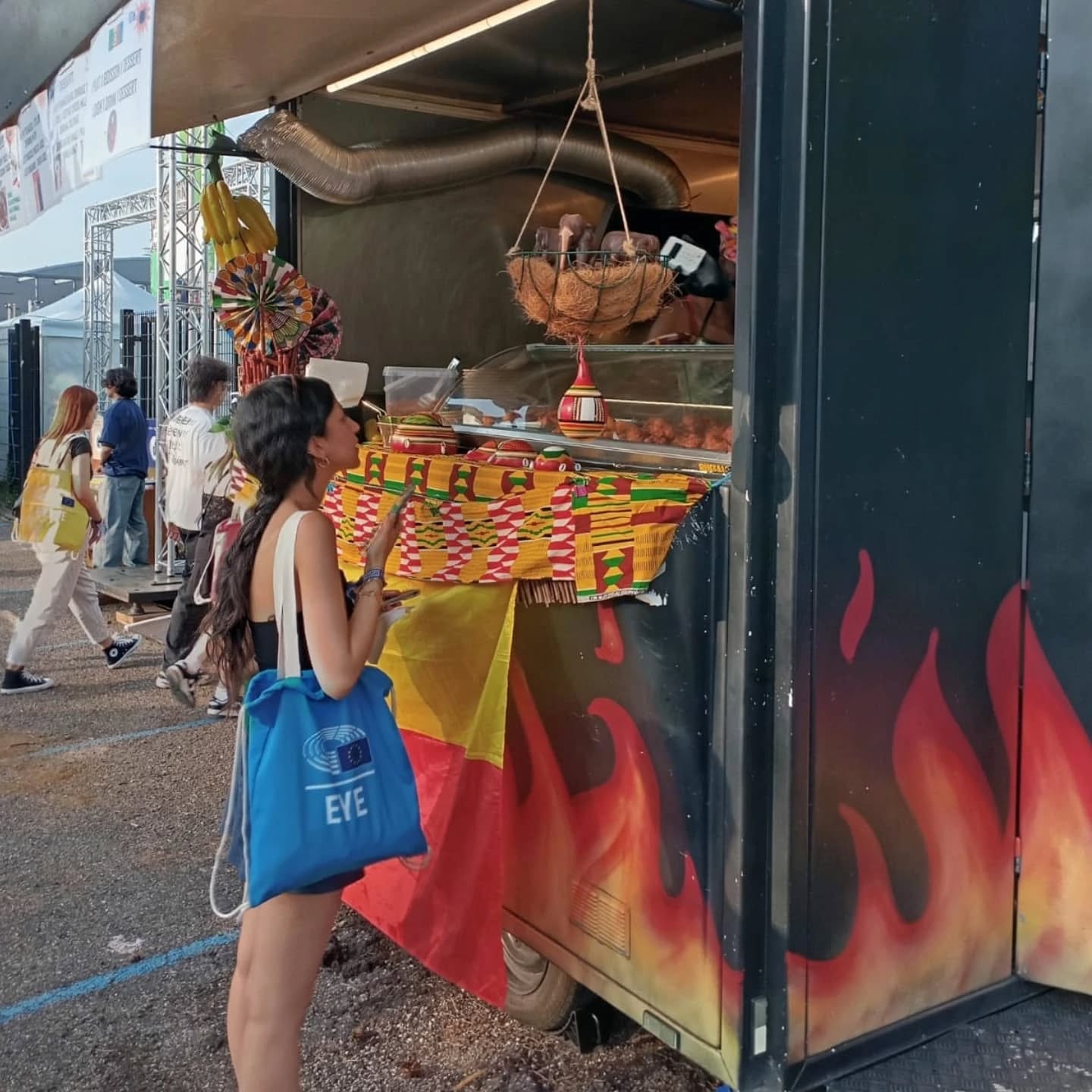 Food truck & street food