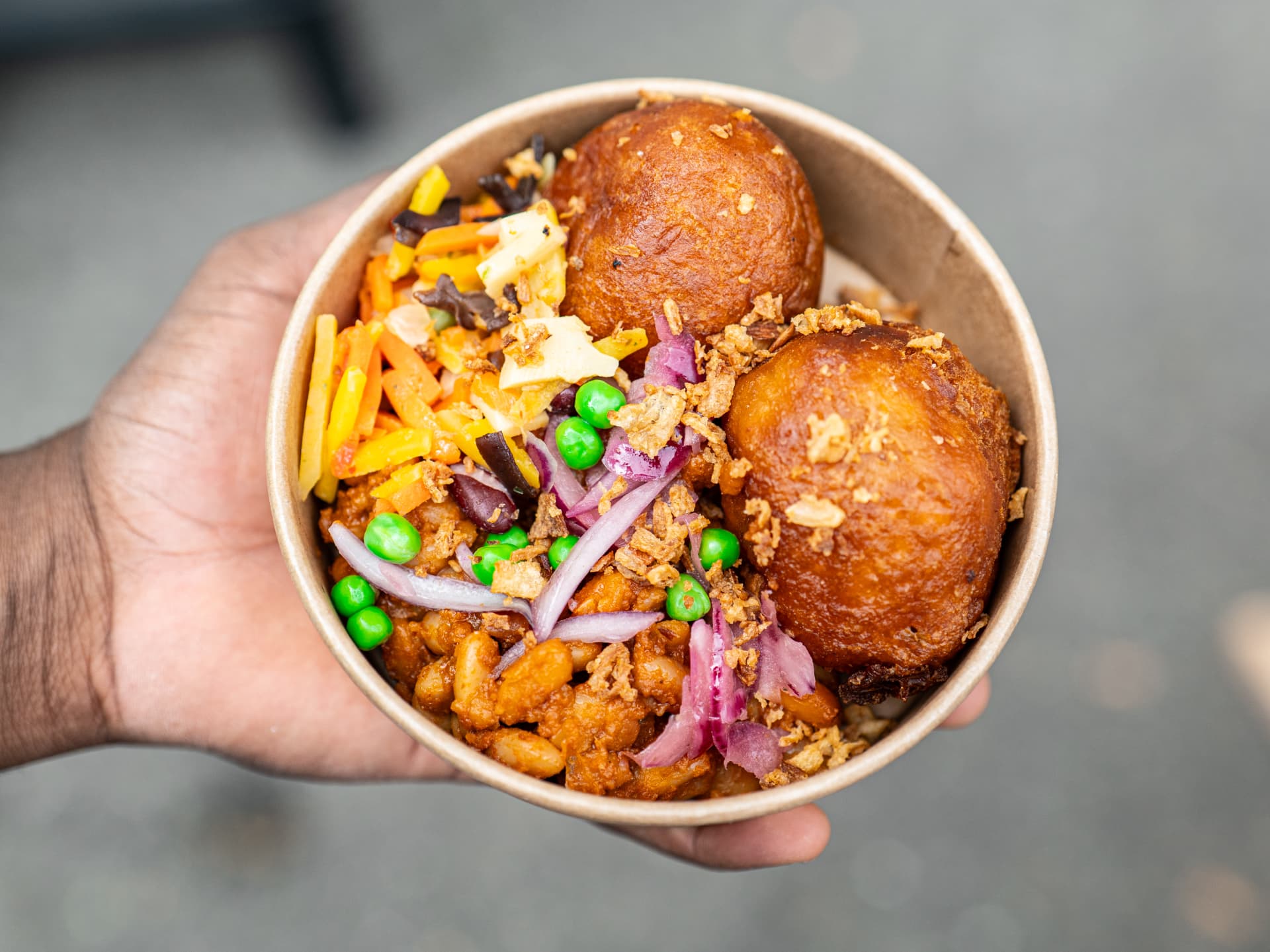 Bowl haricots et beignets